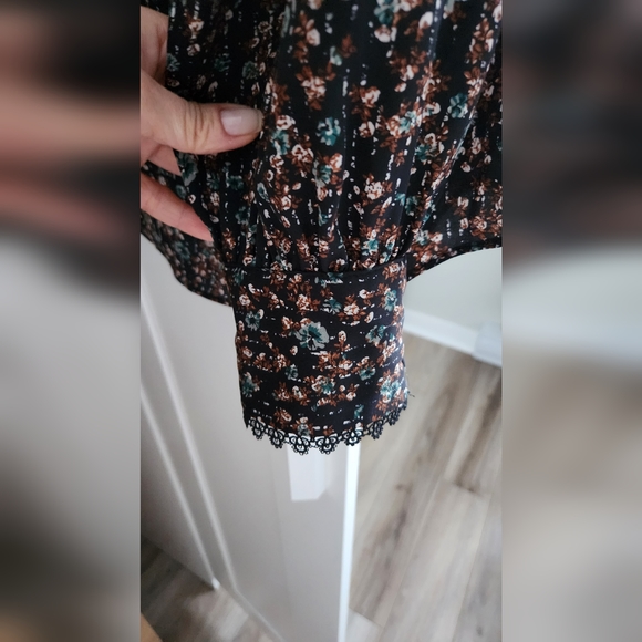 2 FOR 15$ : Mock neck tops - Picture 8 of 8